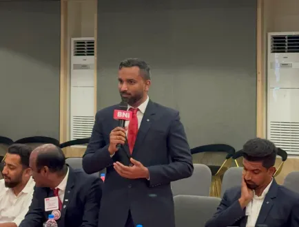 murshidpulkada is sharing his experience to business owners.best digital marketing mentor in kerala